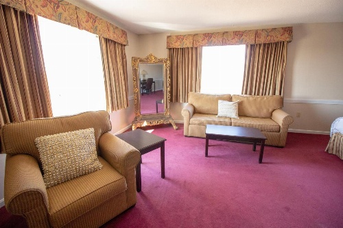 The Lucerne Inn image 1